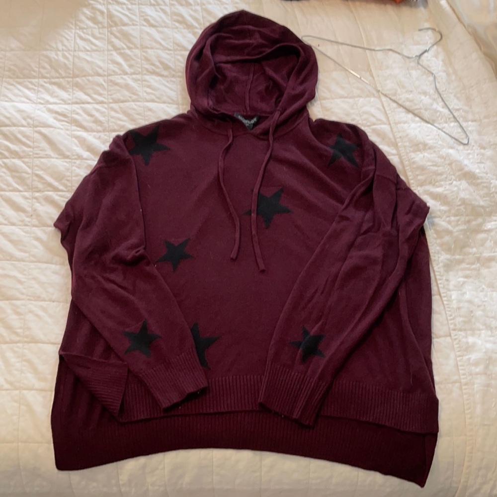 Rachel Zoe Large Star Sweater/Hoodie